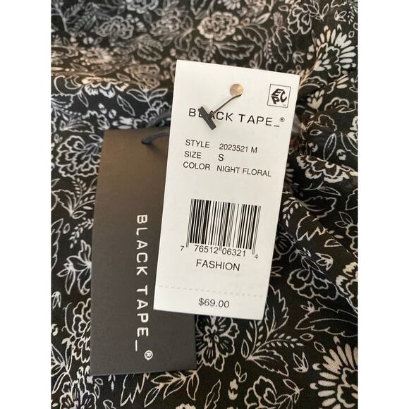 Dex Black Tape Blouse Banded Bottom Floral Blouse - Picture 6 of 9